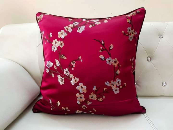 Unique 5 pics China Print Cushion cover.